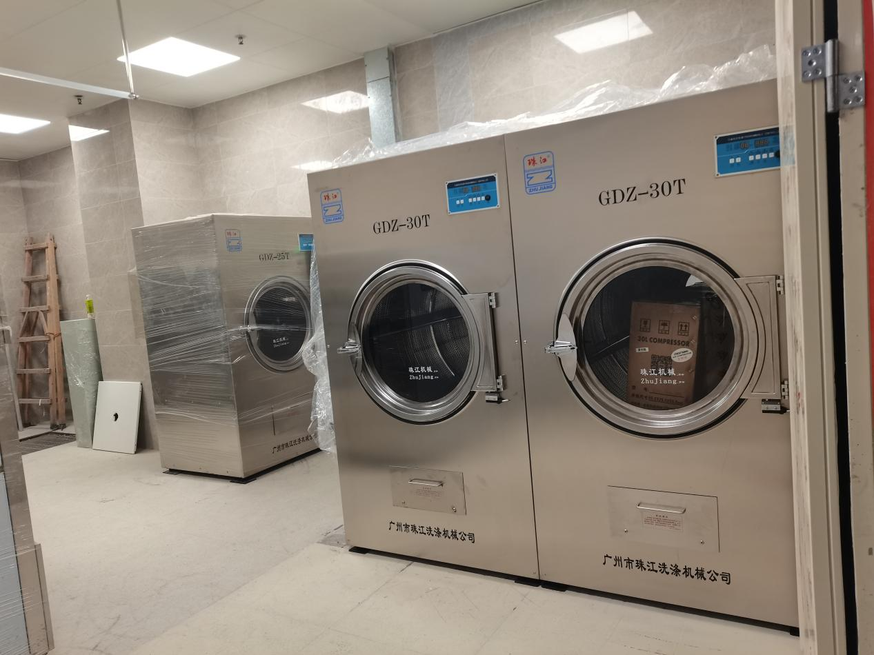 珠江洗滌設(shè)備助力醫(yī)院高效洗滌解決方案案例